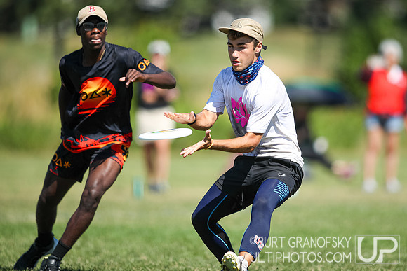 USA Ultimate YCC 2022 -- U17 Boys Semifinals Action