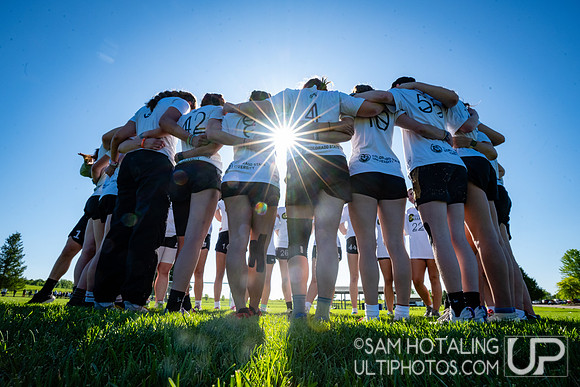 Pool play at USAU D1 College Championships