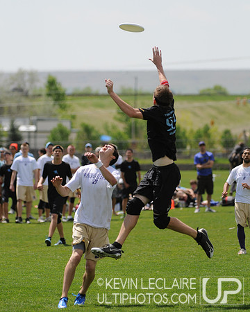 Friday 10:30am round -- 2011 USAU College Championships