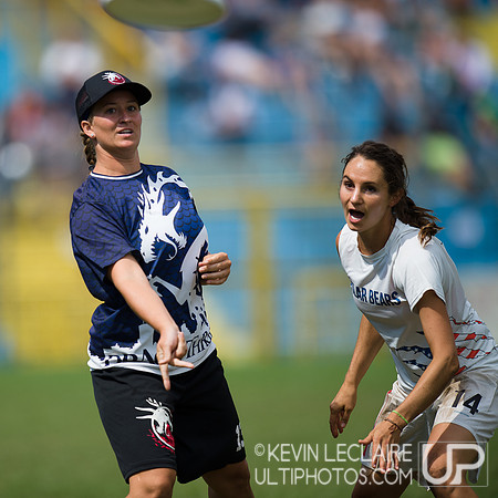 Drag'n Thrust vs. Polar Bears -- WUCC Mixed Final