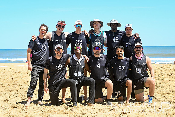 Bowl of Water Team Photo - Saturday - 2025 Beach Championships