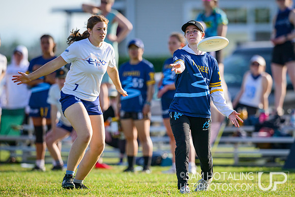 Pre-quarterfinals at USAU D-I College Championships