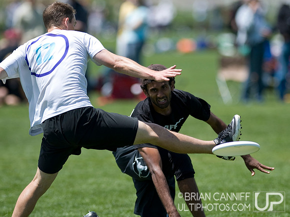 Friday 12:30pm Round -- 2011 College Nationals