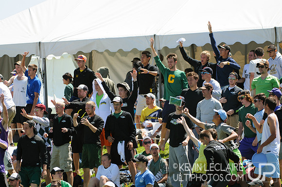 2012 USAU D-I College Championships Sunday Action