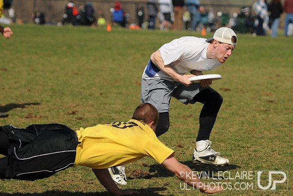 Sunday Open Division Finals Round Action
