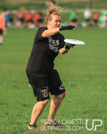 Sunday Action - 2016 USAU Northeast Regionals