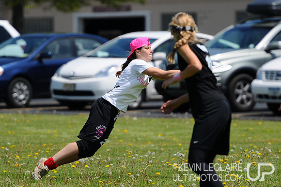 Sunday Quarterfinals - 2010 UPA High School Girls Eastern Championships