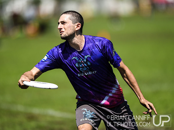 WUCC Day 3 Monday Mixed pool play