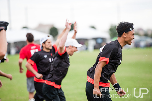USAU_Nationals_2013_Friday_20131018_135603_JBP5367