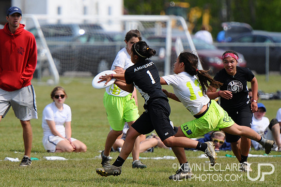 2010 UPA High School Girls Eastern Championship Finals -- Amherst vs. YHB