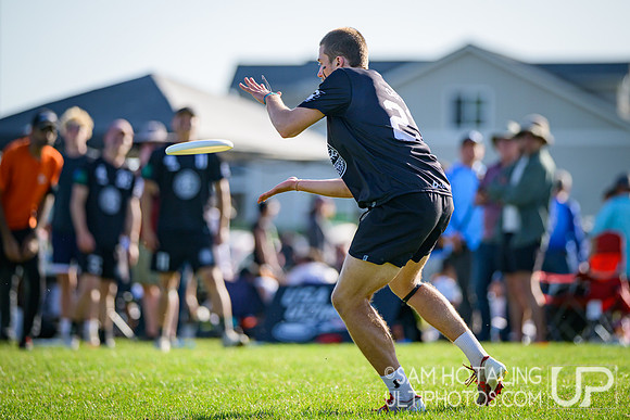 Pre-quarterfinals at USAU D-I College Championships