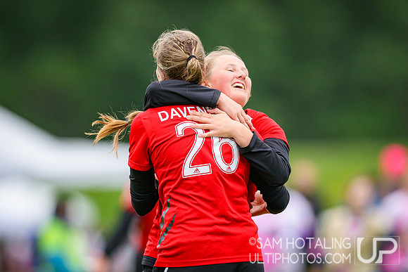 Davenport Panthers vs Middlebury Pranksters in quarterfinals at USAU D-III College Championships