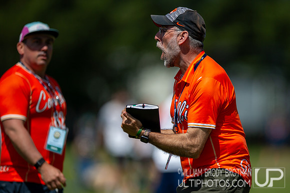 Day 2 of the USA Ultimate D-I College Championships
