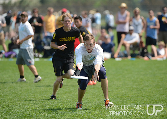 2012 USAU D-I College Championships Saturday Action