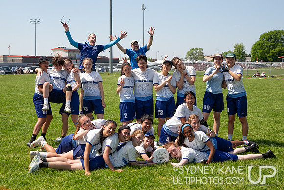 Wellesley Team Photo 2024 USA Ultimate Division III College Cham