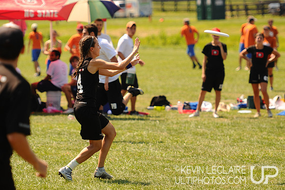 Saturday Elite Mixed division action -- Chesapeake Open 2010