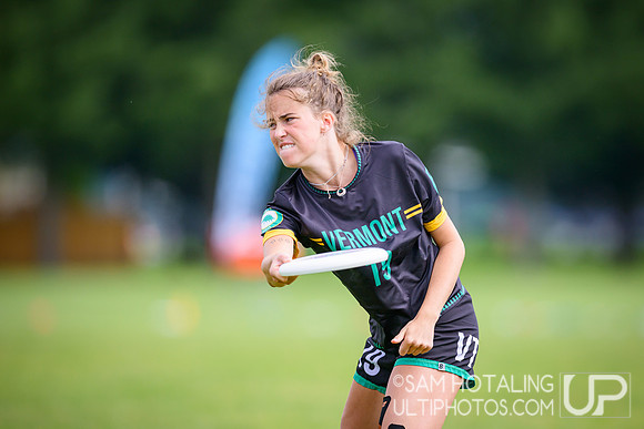 Pool play at USAU D-I College Championships