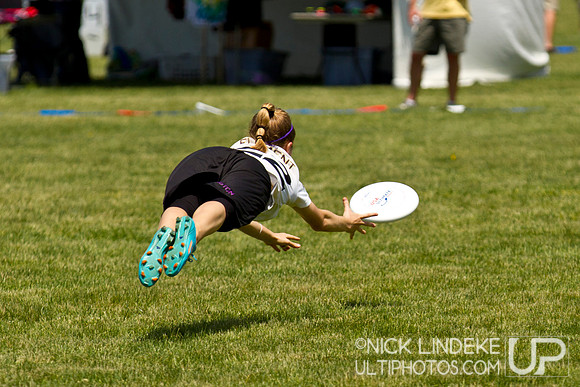 2014 USAU D-I College Champs Saturday Action