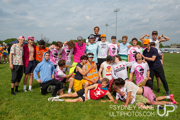 Middlebury Team Photo 2024 USA Ultimate Division III College Cha