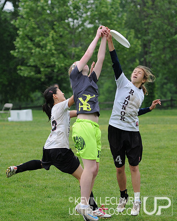 Girls 10:30am Sunday Round (Qtrs) -- 2011 HS Easterns