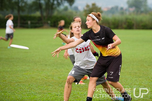 Monday Round 5 Pool Play Action