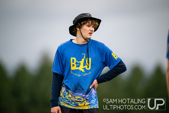 Pool play round I at DiscNW Spring Reign