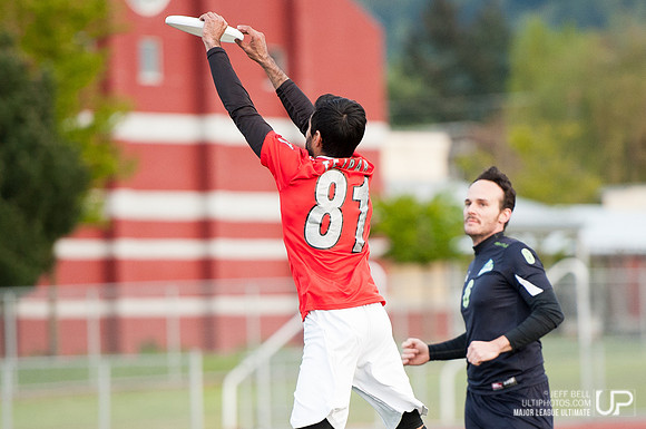 Nighthawks_Rainmakers_20140426_190112_JBP02412
