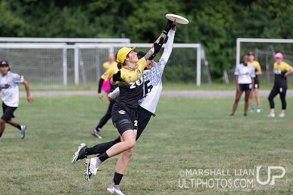 Zen Ultimate Club v Charrúa