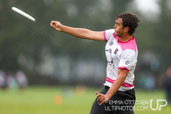 Saturday full coverage from USAU D-IIII College Championships, Pool Play Round 1: Claremont vs OKC