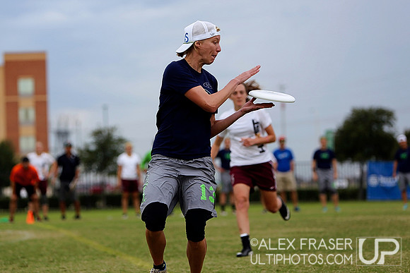 Friday Women's Pre-Quarters - Brute Squad vs Heist