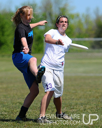 Sunday Quarterfinals - 2010 UPA High School Girls Eastern Championships