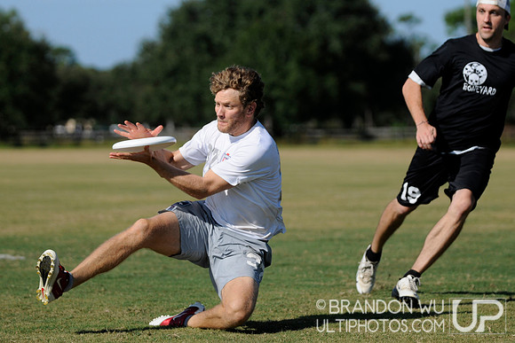 Thursday Masters Competition - 2011 USAU Club Championships