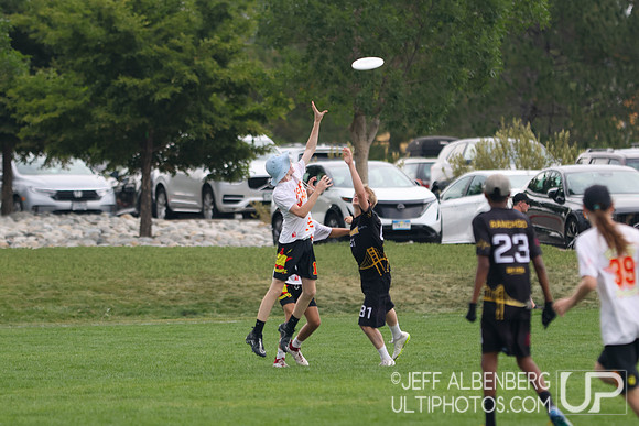 Pool play at USAU Youth Club Championships