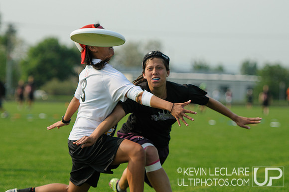 2012 USAU D-I College Championships Saturday Action