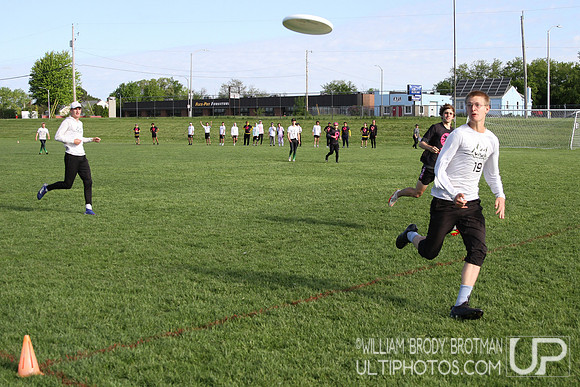 Day 3 of USA Ultimate 2022 D-III College Championships