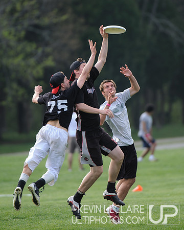 Fools Fest 2012 Saturday Round 5 Action