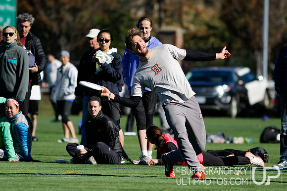 Redline vs Elite Alumni Game - Harvard Ultimate 40th Reunion