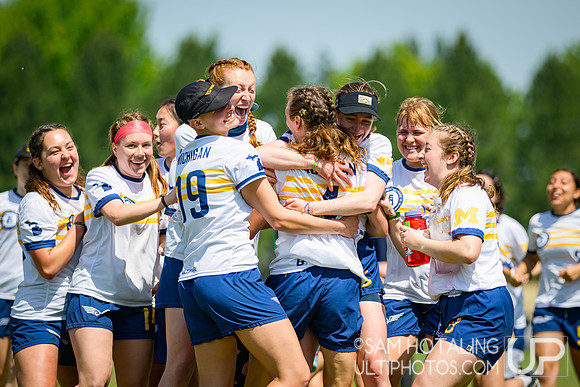 Highlights: pool play at USAU D-I College Championships