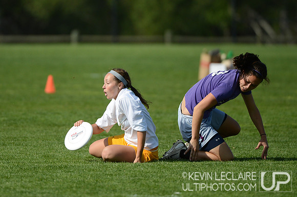 2012 USAU D-I College Championships Friday Action