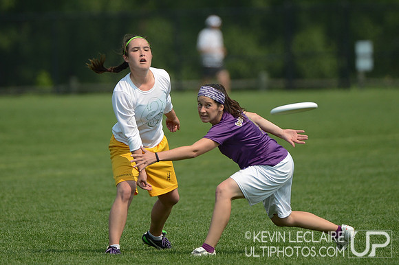 2012 USAU D-I College Championships Saturday Action