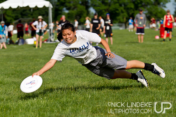 2014 USAU D-I College Champs Sunday Action