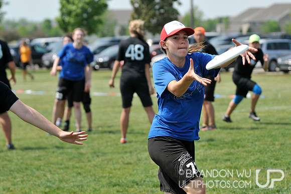 Sunday Women's Preview - 2012 USAU D-III College Championships