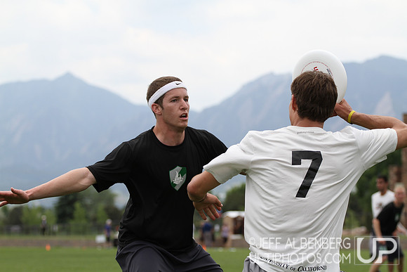 Friday Open Division action from 2012 College Nationals