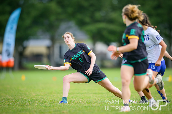 Pool play at USAU D-I College Championships