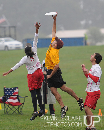 Sunday Action from 2011 Mid-Atlantic Mixed Regionals