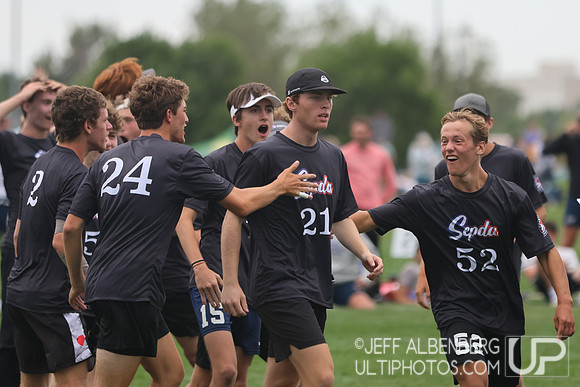 Bracket play at USAU Youth Club Championships