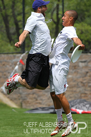 Sunday Open Semi-Final action from 2012 College Nationals