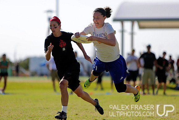 Women's Semis - 2014 USAU National Championships