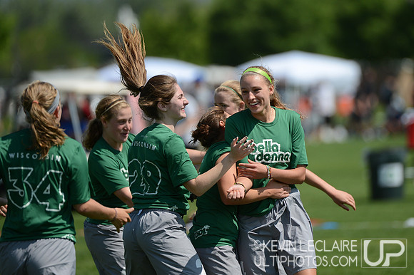 2012 USAU D-I College Championships Friday Action