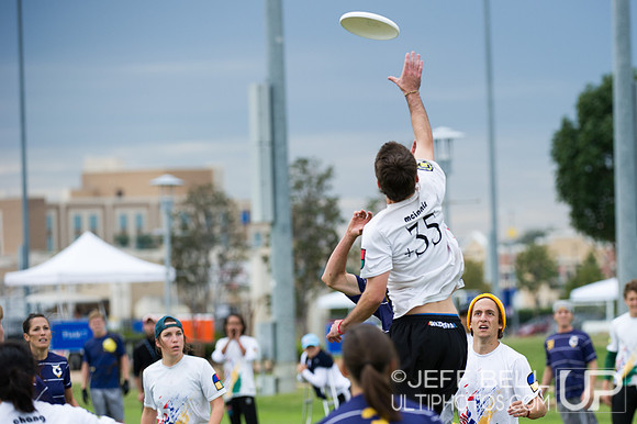 USAU_Nationals_2013_Friday_20131018_130212_JBP4579